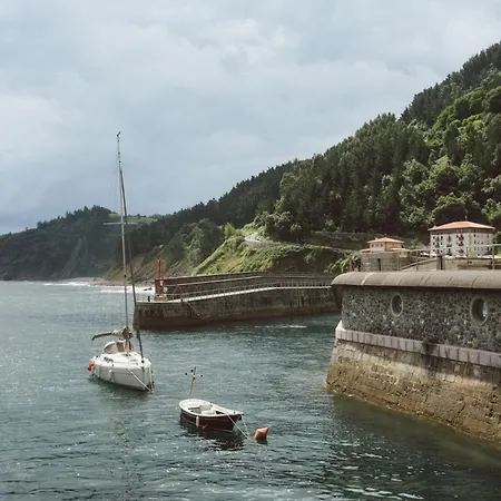 Luminoso Y Espacioso En Urdaibai 아파트